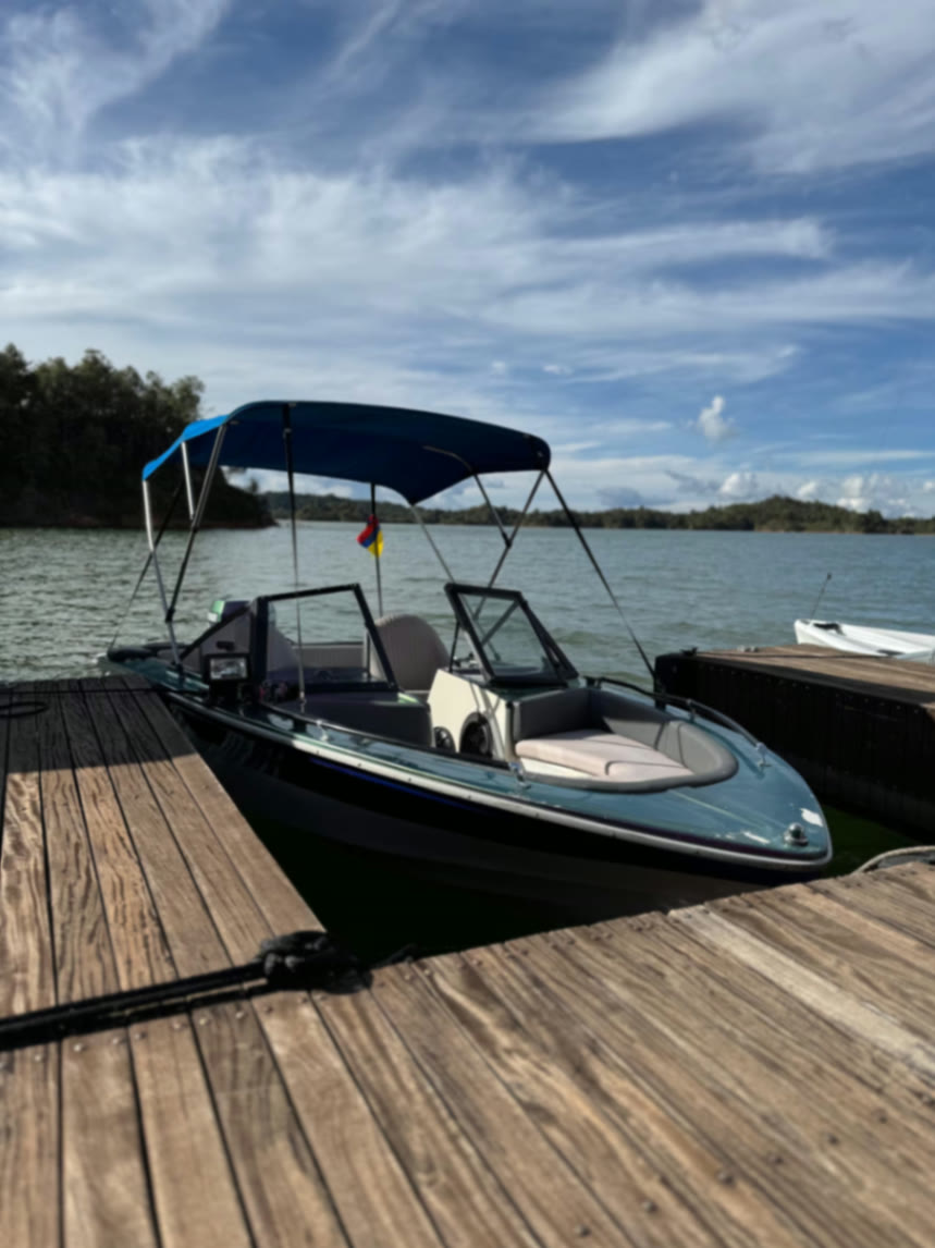 Experiencias nauticas en el embalse