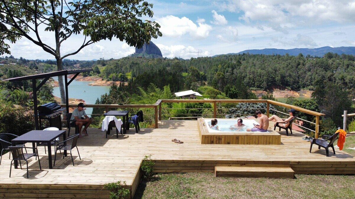 Deck con BBQ